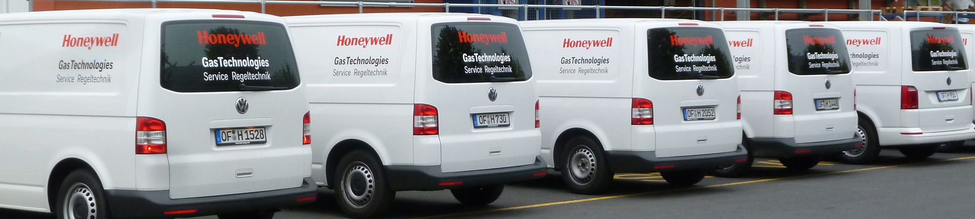 Eine Reihe von 5 Kundendienst-Fahrzeugen der Honywell Gas Technologies GmbH
